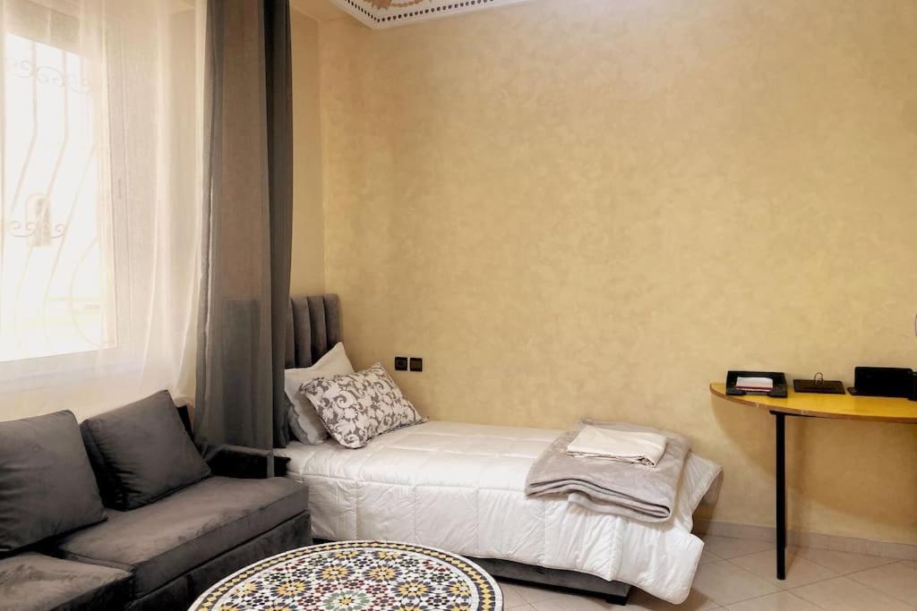 Ferienwohnung Panoramic View Of Downtown Rabat Exterior foto